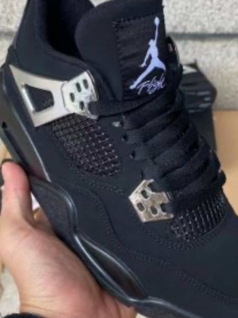 AIR JORDAN 4 Black with Chrome Accent Men Size 12.  Excellent Shape, Worn Twice - Picture 6 of 9